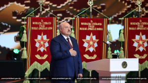 Лукашенко поздравил белорусов с Днем Независимости