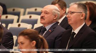 Лукашенко побывал на репетиции обновленного спектакля &quot;Павлинка&quot; в Купаловском театре