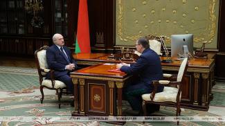 Лукашэнка: год будзе няпростым для Беларусі, і трэба што б там ні было захаваць свой суверэнітэт