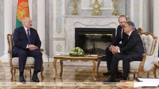Лукашенко провел встречу с главой Международной федерации хоккея Рене Фазелем